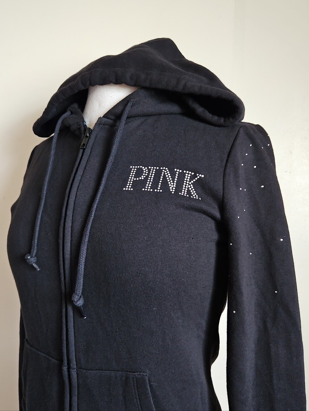 PINK Victoria's Secret Black Rhinestone Logo Everyday Zip-Up Hoodie Fleece Sz XS - Picture 6 of 14